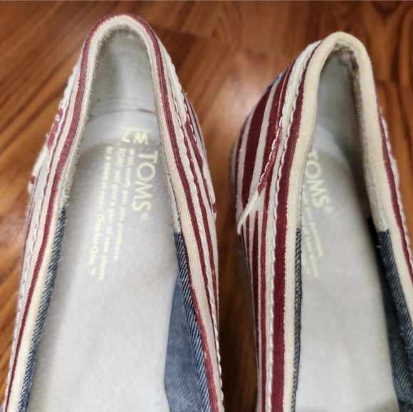 TOMS Calypso Wedge Espadrilles Red White Stripe Canvas Jute Peep Toe Women’s 7 - Picture 2 of 9